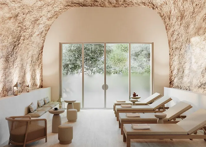 Relais D'Amboise - The Leading Hotels Of The World